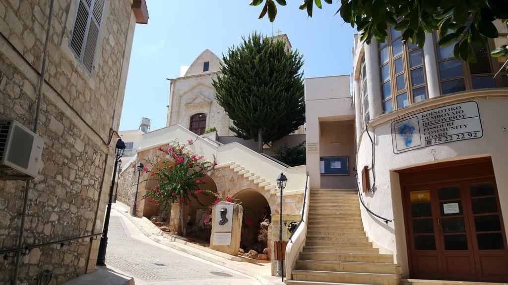 Chariandry Court Apartment Pissouri Exterior photo